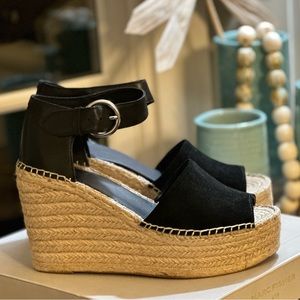 Alida Sandals by Marc Fisher- Black Size 10